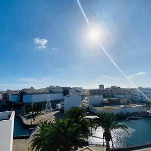 https://la-ballena-del-charco.in-canary-islands.com