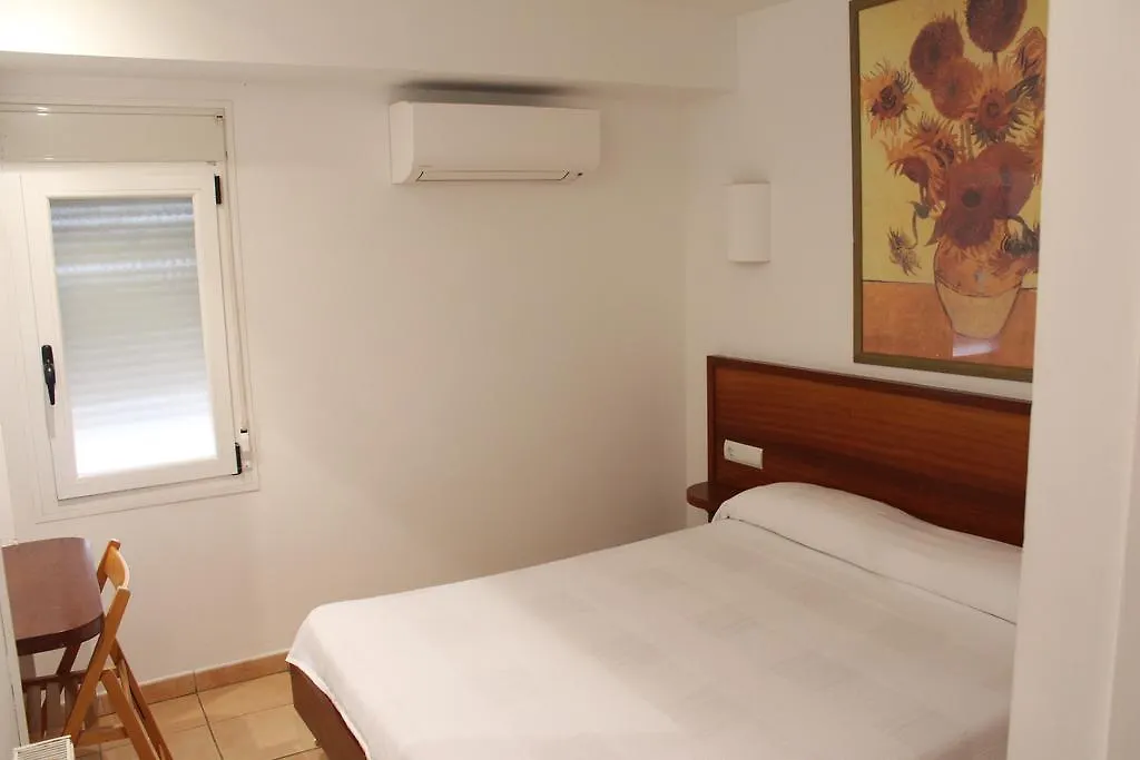 بيت ضيافة Hostal Cristina Cadaques إسبانيا